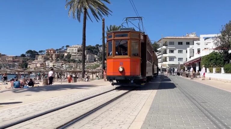 Train on the Puerto de Soller seafront
